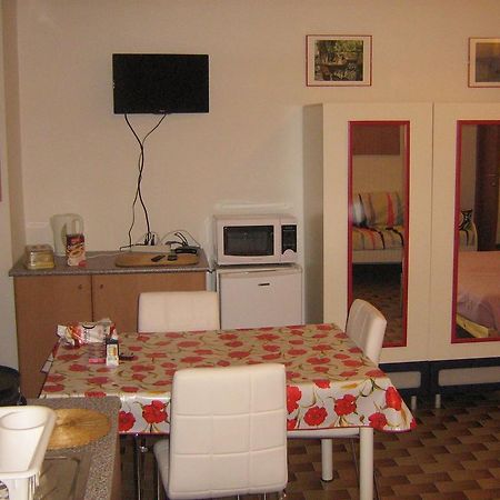 Flat In Milan 3 Leilighet Rom bilde